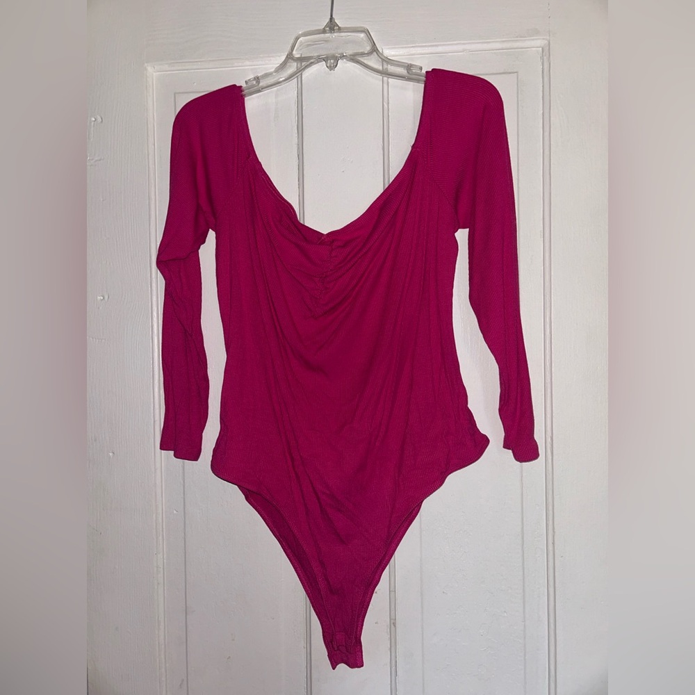 SHEIN Pink Long Sleeve Bodysuit